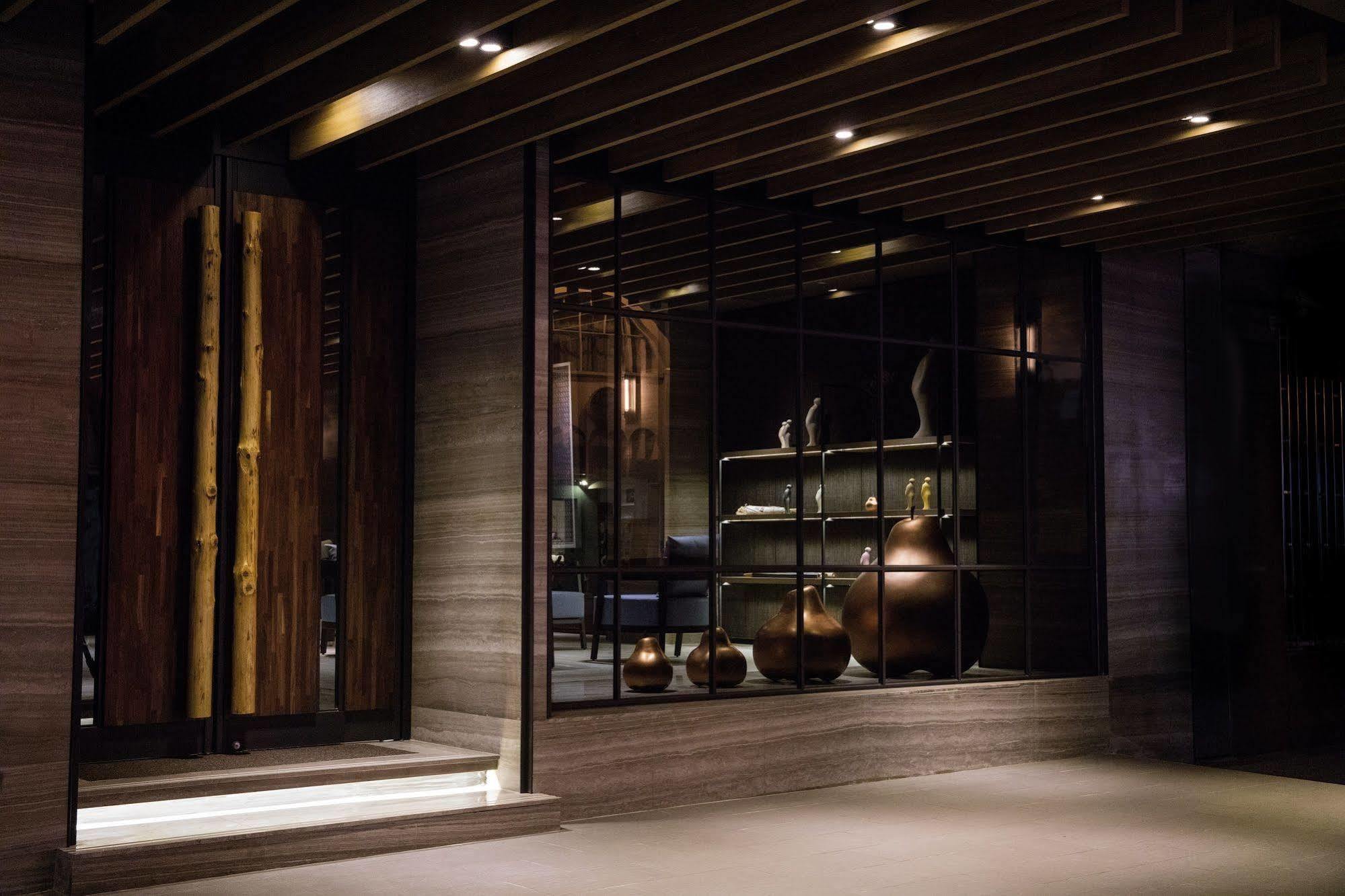 Changyu Hotel Tainan Eksteriør bilde