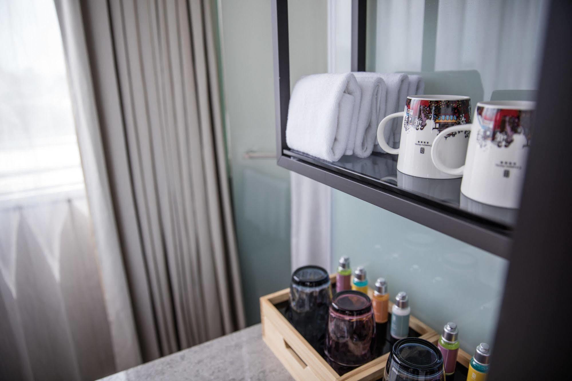 Changyu Hotel Tainan Eksteriør bilde