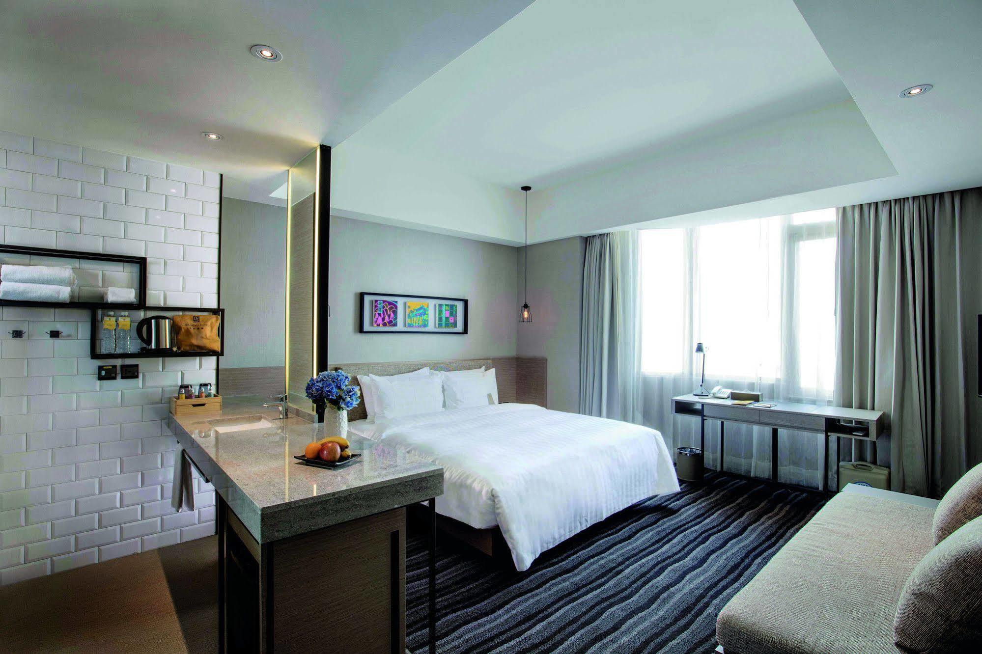 Changyu Hotel Tainan Eksteriør bilde